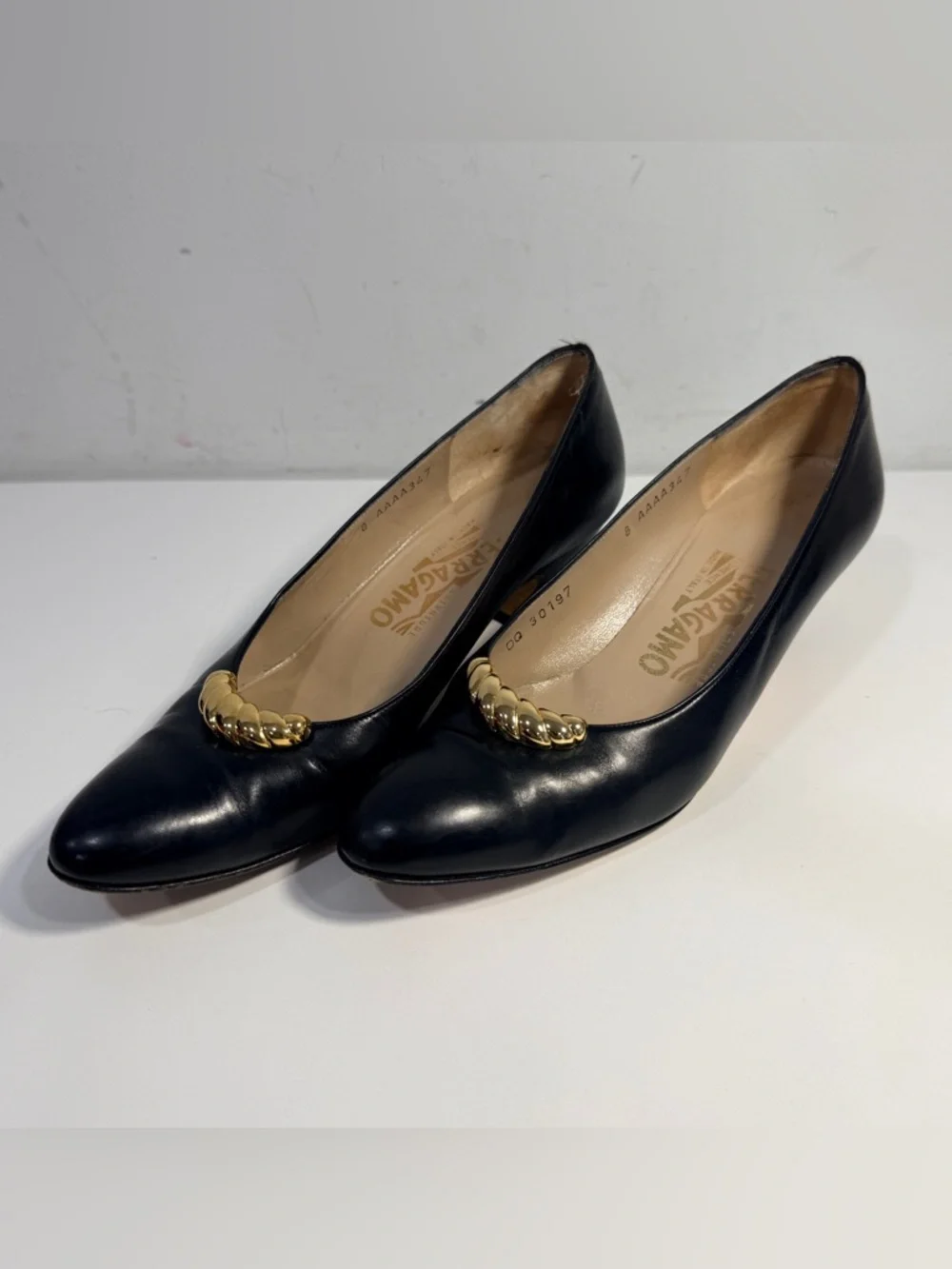 Salvatore Ferragamo Black Leather Flats with Gold Twist Accente